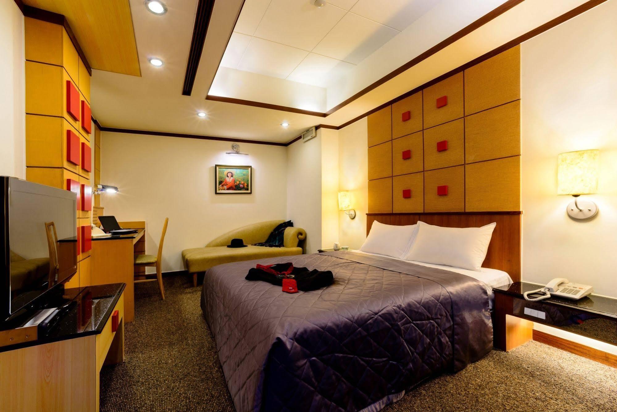 Kao Yuan Hotel - Zhong Zheng Taichung Buitenkant foto