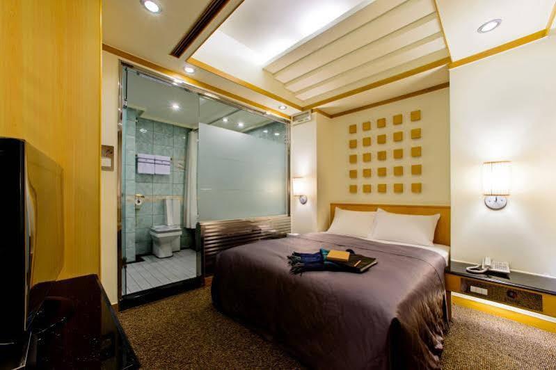 Kao Yuan Hotel - Zhong Zheng Taichung Buitenkant foto