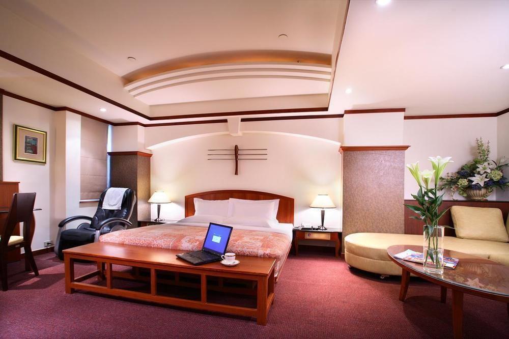 Kao Yuan Hotel - Zhong Zheng Taichung Buitenkant foto